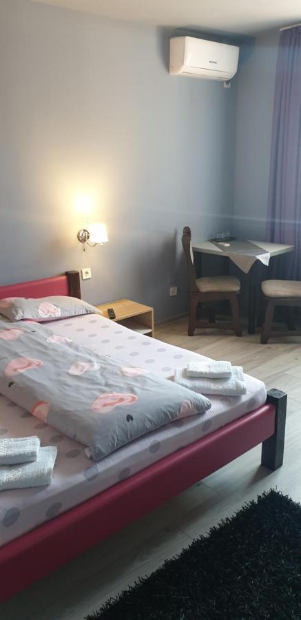 Andrei Guest house *
